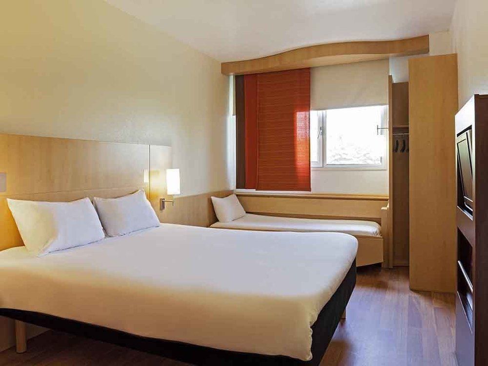 Hotel Ibis Tanger Free Zone Gzennaïa Exterior foto